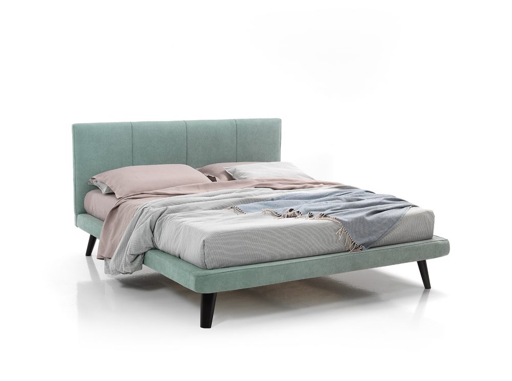 Pat Dundee: Design Modern pentru Spații Contemporane! Patul Dundee 140x190 cm combină designul modern cu confortul optim, fiind perfect pentru dormitoare contemporane. Cu linii elegante și un material textil de calitate, acest pat nu doar că arată bine, dar asigură și un somn odihnitor. Somiera robustă oferă suport excelent, transformând fiecare noapte într-o experiență plăcută. Alege Patul Dundee pentru a adăuga stil și confort în spațiul tău de odihnă!